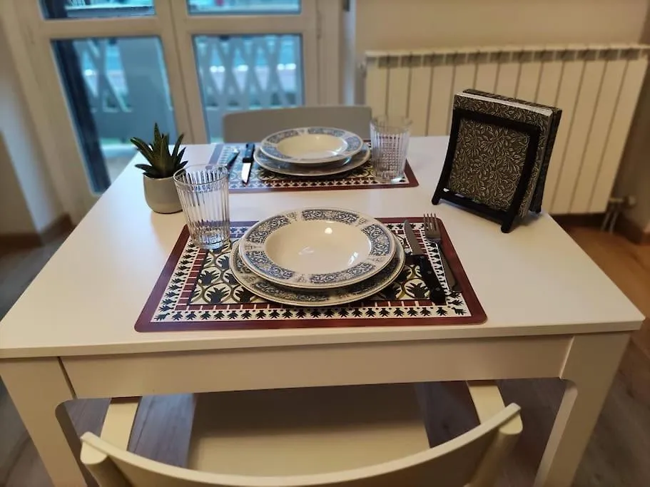 Casatelu - A Due Passi Dal Centro Storico Daire Cernusco Sul Naviglio 0*,  İtalya